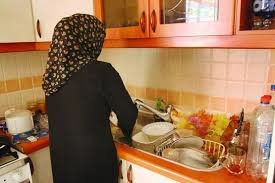 زنان خانه‌دار چگونه بیمه شوند؟