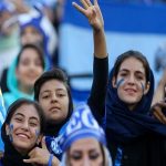 اولین حضور بانوان در ورزشگاه آزادی در لیگ برتر۱